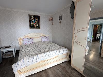 квартира за адресою Мілютенка вул., 11