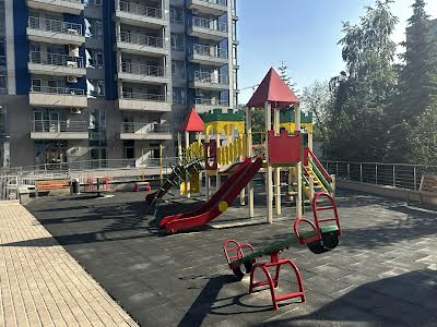 квартира за адресою Джона Маккейна вул. (Івана Кудрі), 7