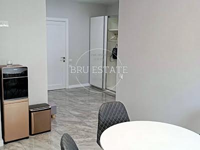 квартира по адресу проспект Эвропейського Союзу, 45