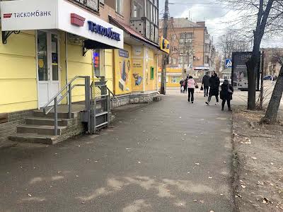 комерційна за адресою Вернигори вул., 9