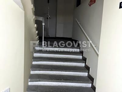квартира за адресою Євгена Коновальця вул. (Щорса), 3