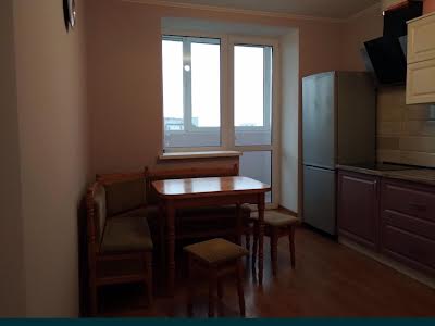 квартира по адресу Киев, Бориспольская ул., 6