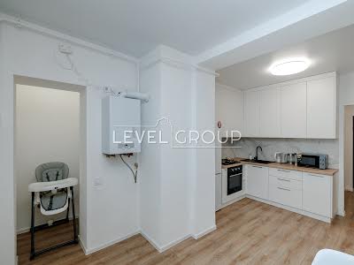 квартира за адресою Зелена вул., 10