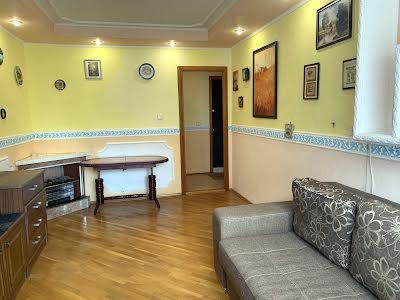 квартира за адресою Героїв Дніпра вул., 38-В