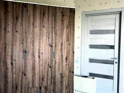 квартира за адресою Героїв Небесної Сотні просп., 40/1