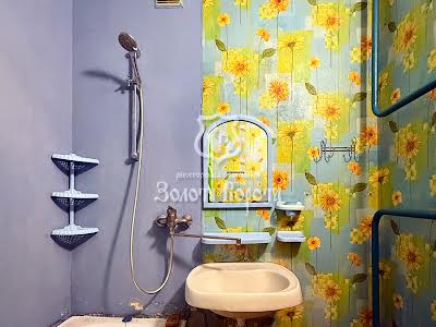 квартира за адресою Вишняківська вул., 13б
