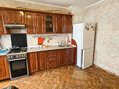 квартира за адресою Печенізька вул., 16