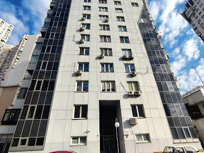 квартира за адресою Срібнокільська вул., 3-А