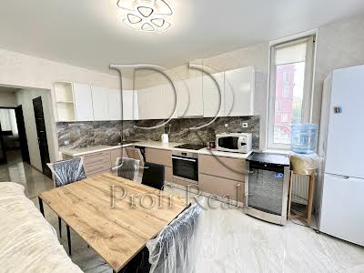 квартира за адресою Регенераторна вул., 4к9