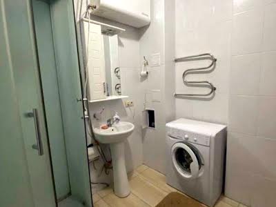 квартира за адресою Полтавська вул., 10