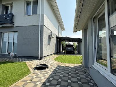 будинок за адресою Юності вул., 8