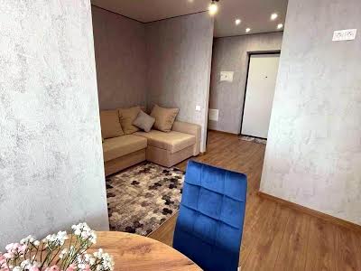 квартира по адресу Озёрная ул., 27А