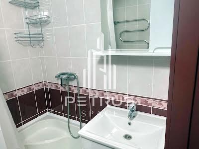 квартира за адресою Зої Гайдай вул., 6-А