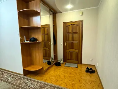 квартира за адресою Прилужна вул., 4/15