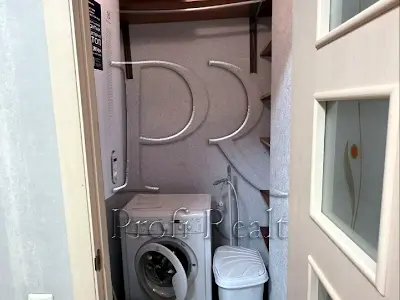 квартира за адресою Регенераторна вул., 4 к3