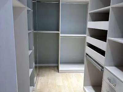 квартира по адресу Киев, Драгомирова, 14