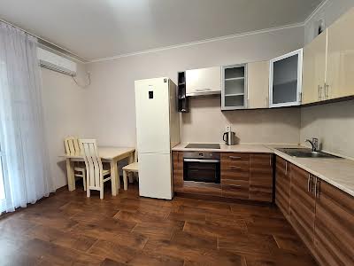 квартира за адресою Ревуцького вул., 54-Б
