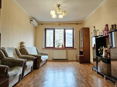 квартира за адресою Металургів просп., 32