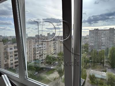 квартира за адресою Озерна вул., 26