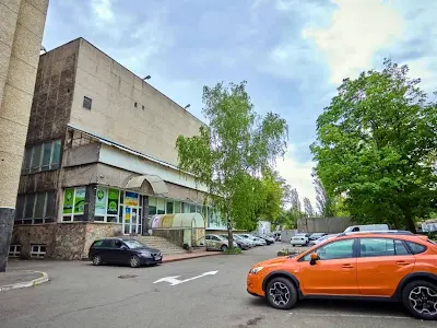 коммерческая по адресу ул. Гетьмана Павла Полуботка, 52