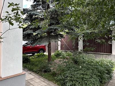 дом по адресу Степана Чобану ул. (Василя Алексухіна), 11
