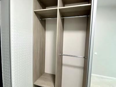 квартира по адресу Николая Гулака ул., 4