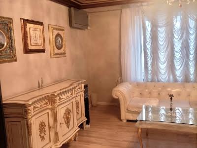 квартира за адресою Олександра Кониського вул., 29