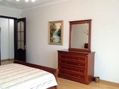 квартира по адресу Кловский спуск, 5