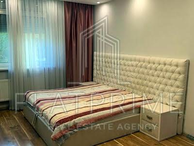 квартира за адресою Воскресенська вул., 12-В
