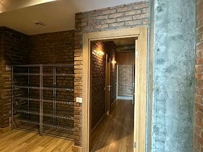 квартира за адресою Дніпровська набережна вул., 1-А