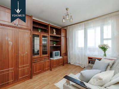 квартира за адресою Якуба Коласа вул., 6-Б