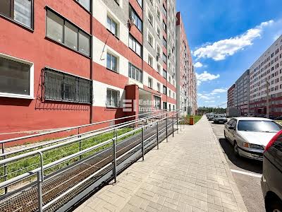 квартира за адресою Борткевича вул., 5