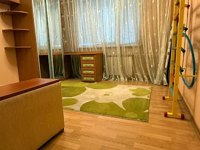 квартира за адресою Каденюка, 7