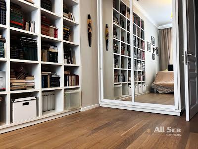 квартира за адресою Олеся Гончара вул., 30-Б
