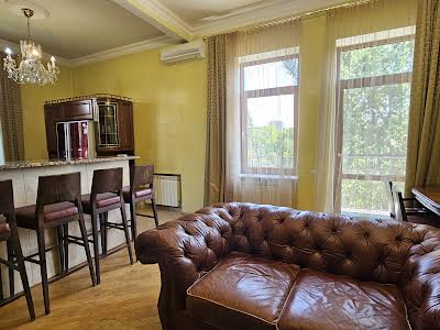 квартира за адресою Київ, Михайла Бойчука вул. (Кіквідзе), 3