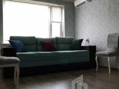 квартира за адресою вул. Мілютенка, 11