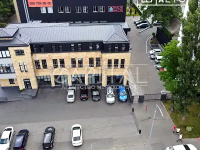 комерційна за адресою Старокиївська, 10