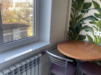 квартира за адресою Перемоги просп., 68г