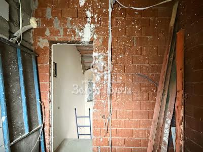 будинок за адресою с. Святопетрівське, Святоюрівська вул., 35б