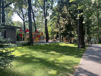 квартира за адресою Авіаконструктора Антонова вул., 2-Б