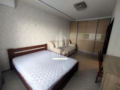 квартира по адресу Киев, Бориса Гмыри ул., 16
