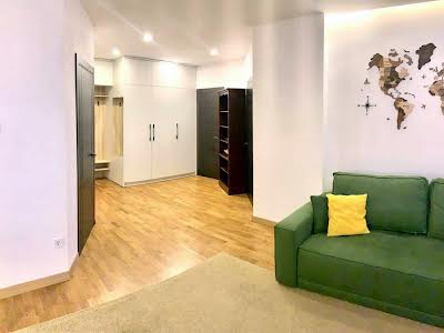 квартира за адресою Антоновича вул. (Горького), 74