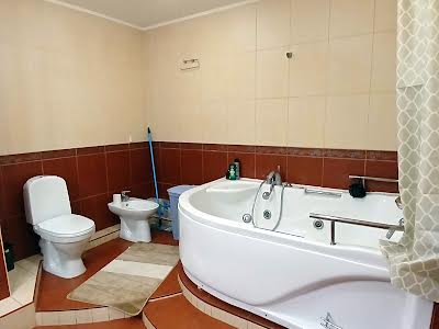 квартира по адресу Анны Ахматовой ул., 43
