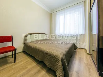 квартира за адресою Кловський узвіз, 4