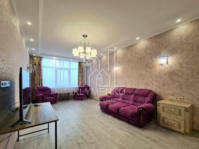 квартира за адресою Дарницький бульв., 8-В
