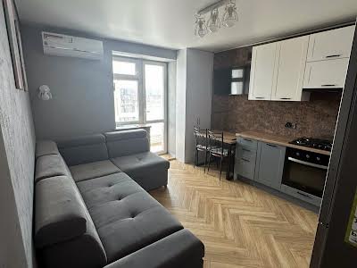 квартира за адресою Розточчя вул., 23а