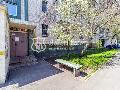 квартира по адресу Братиславская ул., 13