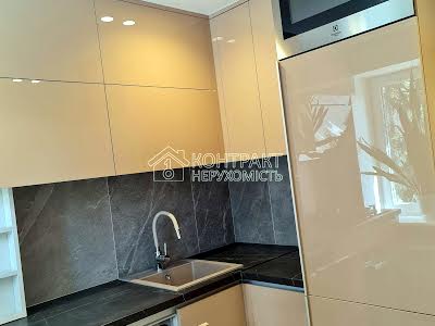 квартира по адресу Науки ул., 32