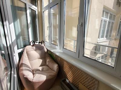 квартира за адресою Митрополита Василя Липківського вул. (Урицького), 37-В