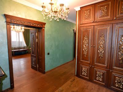 квартира по адресу Князя Романа Мстиславича ул. (Генерала Жмаченка), 2
